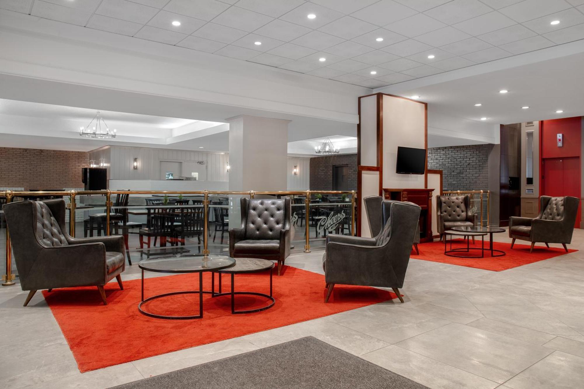 Ramada Plaza By Wyndham Calgary Downtown Hotel Bagian luar foto